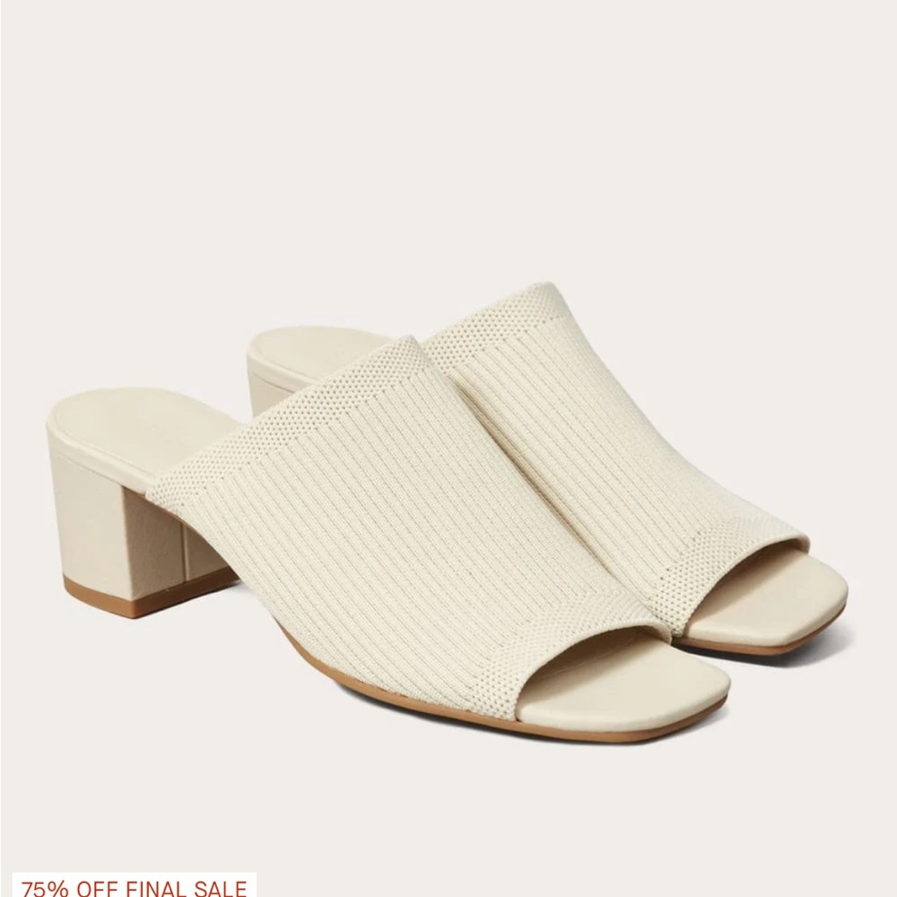 New, Everlane The Glove Mule in Bone ReKnit.